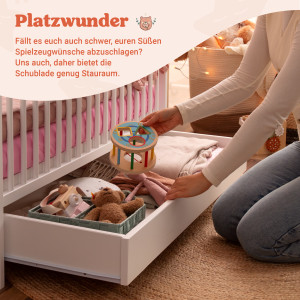 FINN Babybett mit Schublade in Weiß - Gitterbett 60x120 aus Massivholz - höhenverstellbar und umbaubar