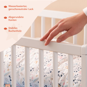 FINN Babybett mit Schublade in Weiß - Gitterbett 60x120 aus Massivholz - höhenverstellbar