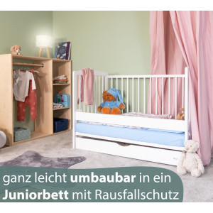 Babybett EMMI 60x120 cm aus Kiefernholz, mit Schlupfsprossen und Schublade in weiß und umbaubar