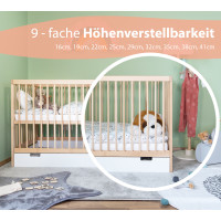 Babybett TONI 70x140 cm aus Buchenholz, mit Schlupfsprossen, Matratze und Schublade, in natur und umbaubar